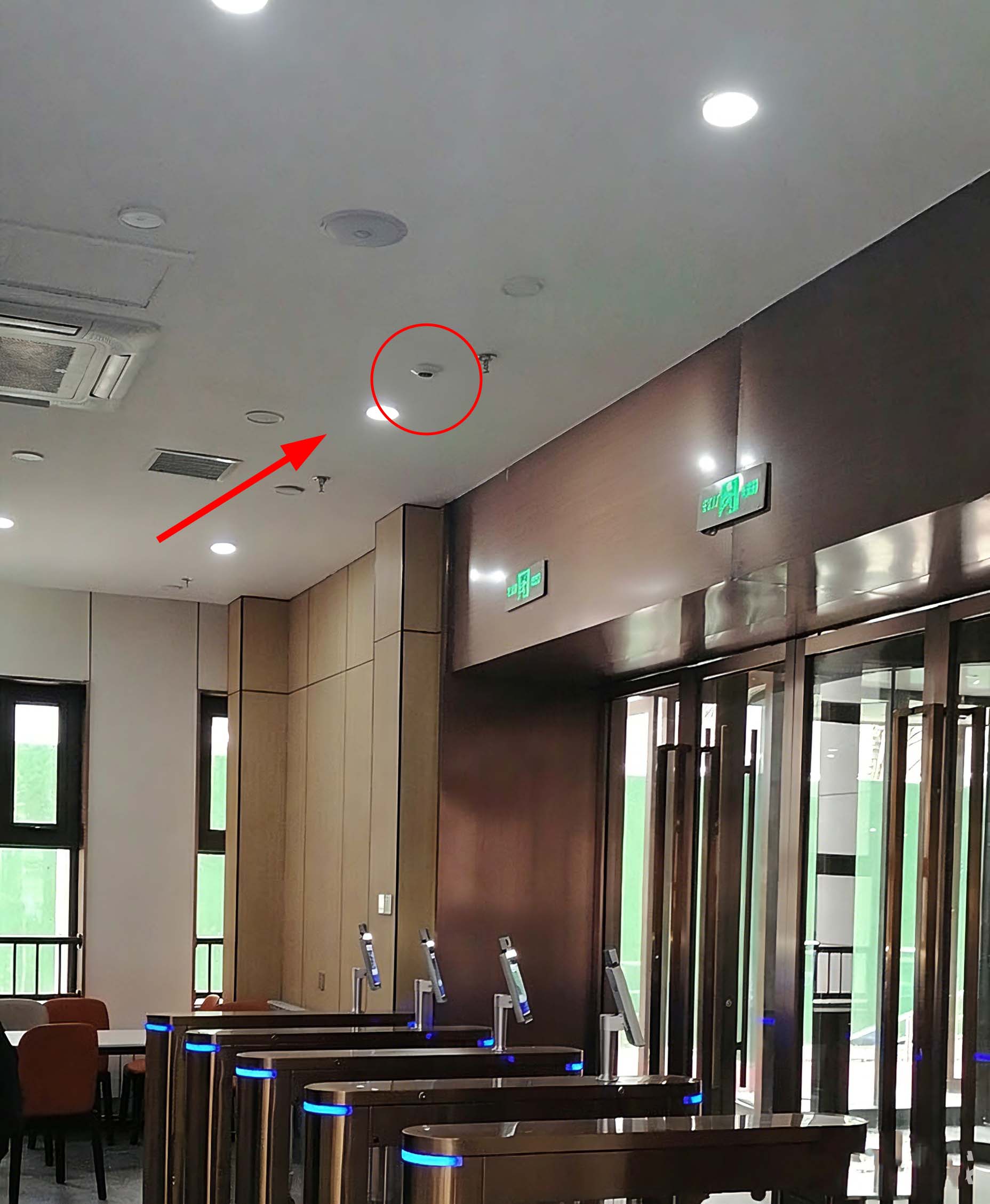 某建设兵团机关食堂采用我司客流统计系统管理员工就餐情